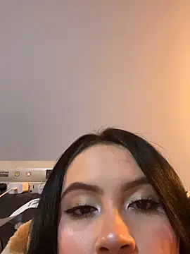 ValentinaOrtiz3 online show from November 22, 12:24 am