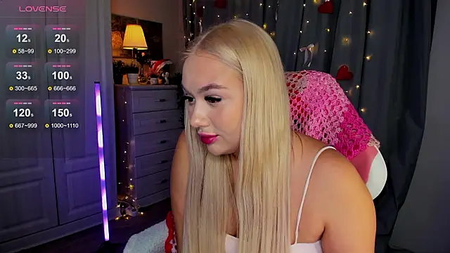  Loneve   online show from February 27, 3:45 pm