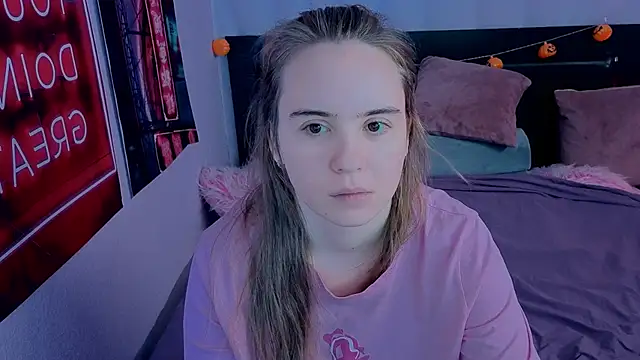 Lika 0ne online show from November 28, 9:56 am