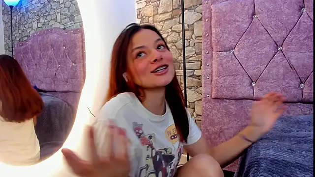 nicky angel1 online show from April 16, 8:08 pm