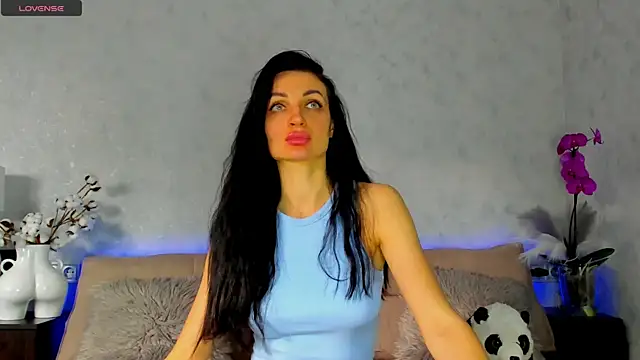 Tina Mart online show from April 1, 1:41 pm