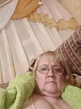 Violet5364 online show from February 17, 9:14 pm