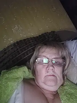 Violet5364 online show from April 26, 9:01 pm