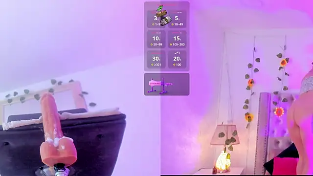 Snapshot of CandieGilson__ chatting on September 17, 2:26 pm CandieGilson   online show from September 17, 2:26 pm