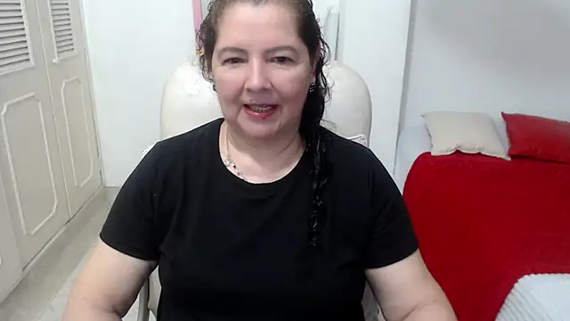 leonela 69 online show from June 2, 12:22 am