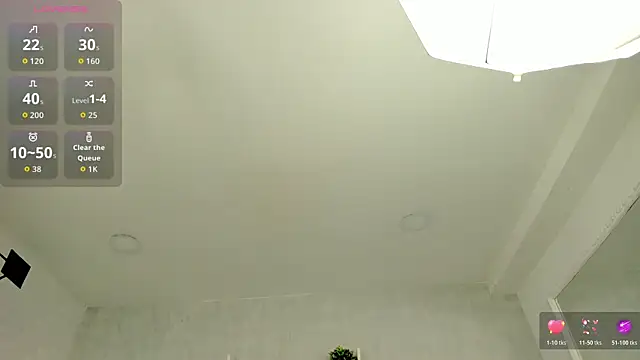 EmiliaRose  online show from October 28, 8:57 pm