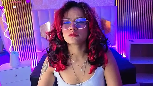 kristen tay online show from March 9, 3:42 am