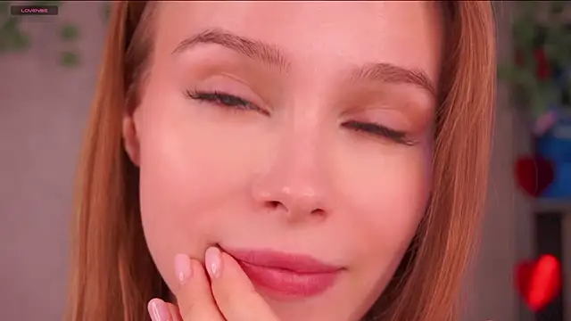 TaiteBayles online show from February 16, 7:52 am