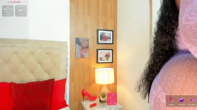 KimberlyBigBoobs online show from November 22, 4:04 am