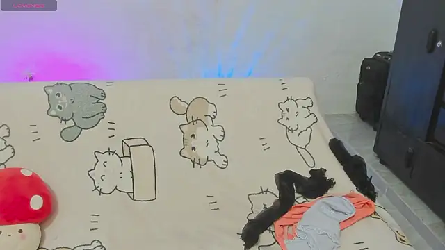 Naoko 7w7 online show from March 3, 1:00 am