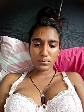 indianpink lips online show from March 6, 12:33 pm