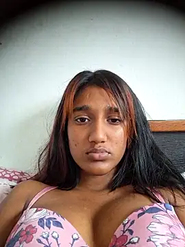 indianpink lips online show from March 10, 10:30 am