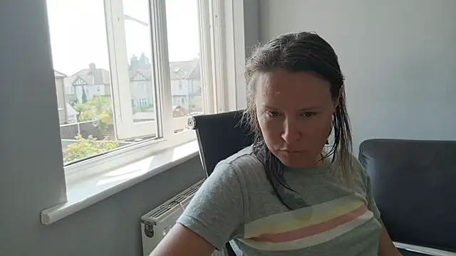eatmypie69 online show from July 9, 9:11 am