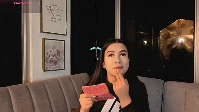 Ivanna West online show from April 10, 10:10 am