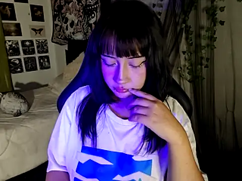 blue katt online show from December 21, 2:38 am