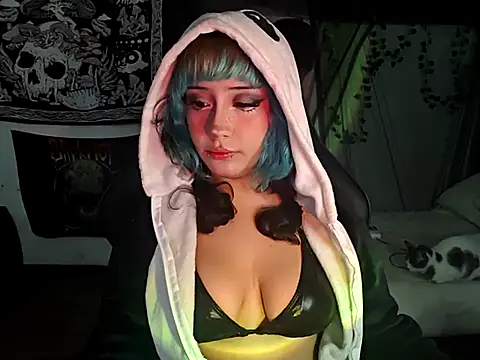 blue katt online show from September 22, 9:24 pm