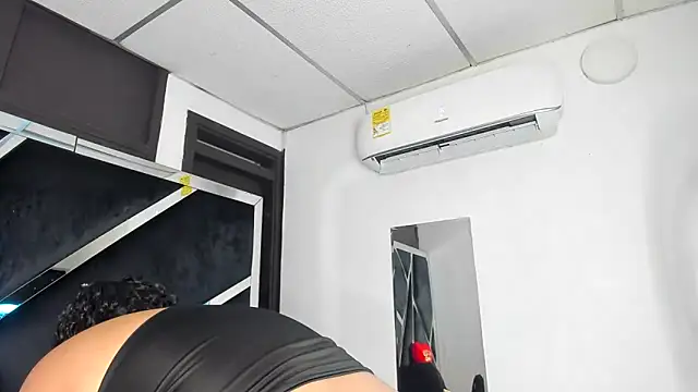 Rubyxht online show from February 24, 12:48 pm