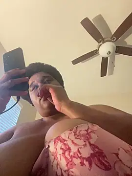 Deshay30 online show from March 2, 12:21 am