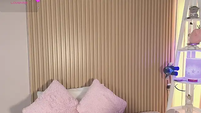 emily sweett24 online show from March 27, 12:17 pm