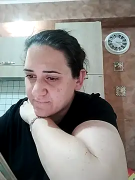 Dolcecurvy online show from July 28, 2:13 pm