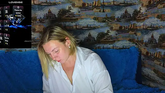 Snapshot of LadyLucky_ chatting on September 30, 3:23 am LadyLucky online show from September 30, 3:23 am