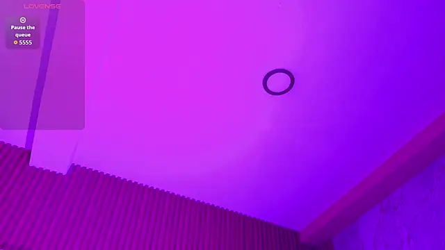 innocenthazel online show from March 28, 2:55 am