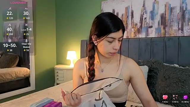 Cassie bloom online show from April 30, 3:12 am