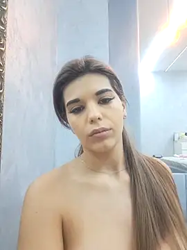 Bella Posh online show from November 19, 6:02 am