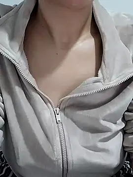 BUSE8821 online show from April 17, 12:35 am