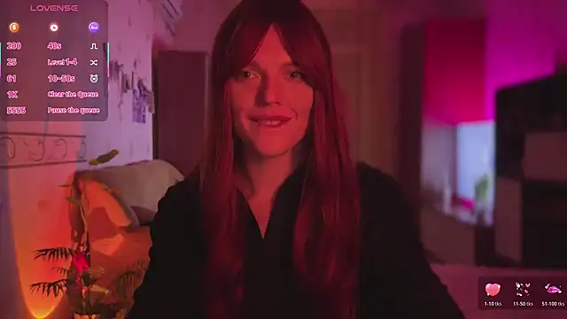 CherryRed Girl online show from March 27, 12:45 am