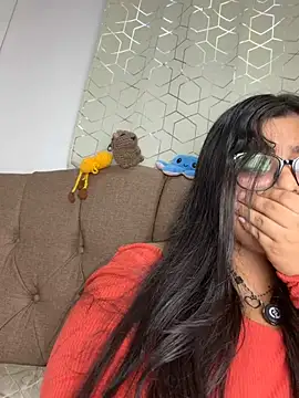 virginbrunette99 online show from May 16, 11:20 am