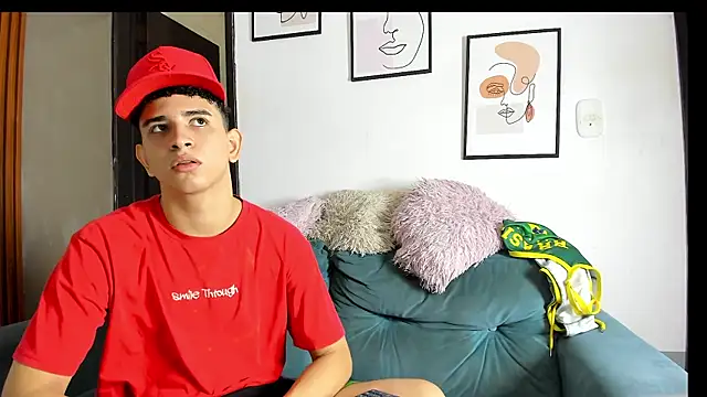 KING OFF BOYS online show from July 30, 3:35 pm