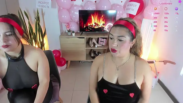 MontserratMarie online show from February 13, 1:46 pm