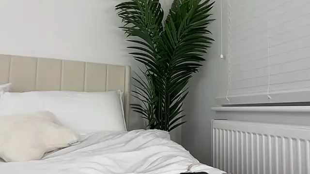 mariareevx online show from November 18, 12:22 am