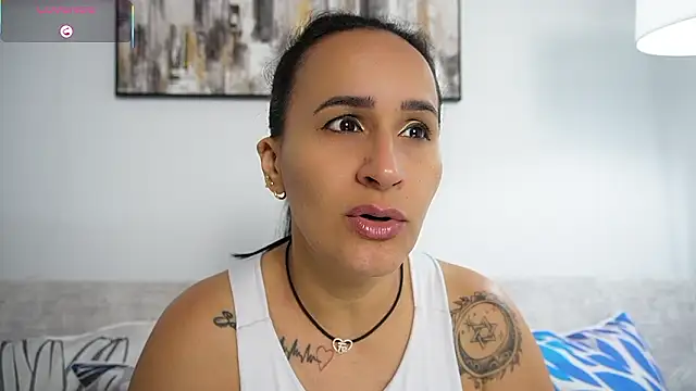 Sara Charmy online show from February 2, 11:09 am