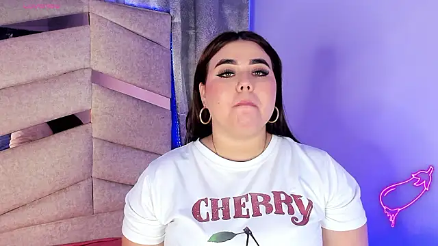 MadissonLee   online show from February 3, 10:23 pm