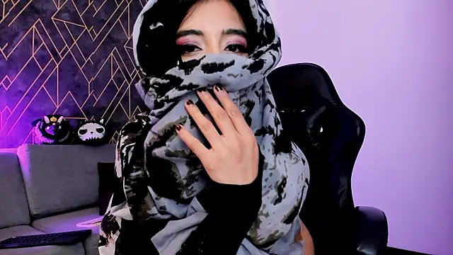 Tahara Romanov online show from February 17, 3:55 pm