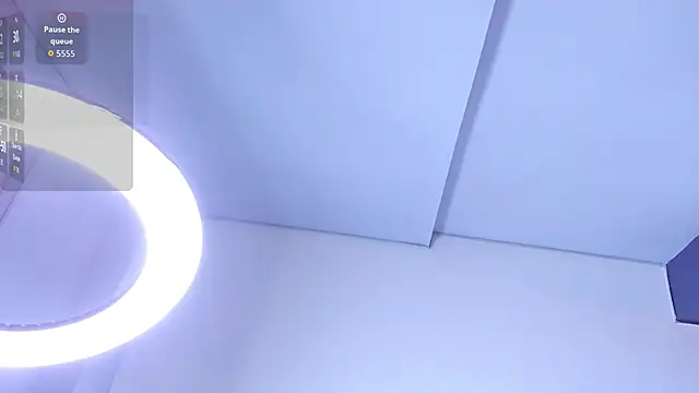 Melissa 23  online show from April 14, 12:05 pm