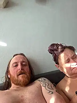 SpnzTnT online show from February 7, 10:02 pm