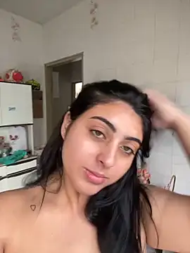 Snapshot of mayteziinhaa chatting on September 29, 5:29 pm mayteziinhaa online show from September 29, 5:29 pm