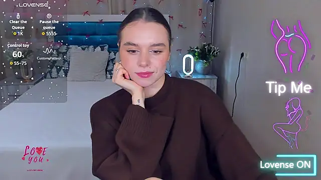 EmelyMason online show from December 18, 11:04 am