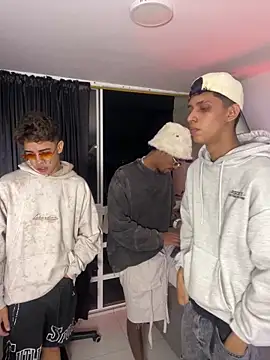 Miguel bigcock online show from February 3, 6:22 am