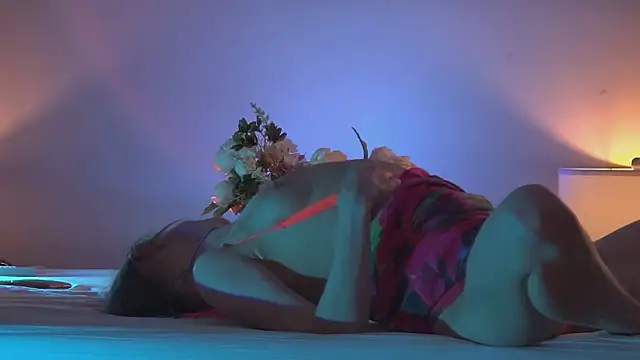 Amanda River online show from November 10, 11:33 pm