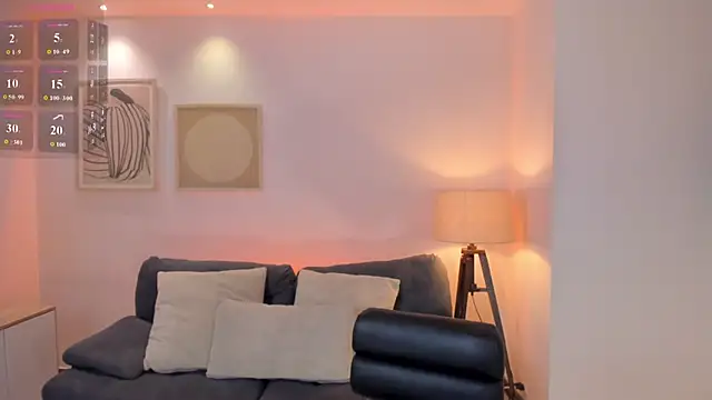 MaddisonCollins online show from April 8, 7:27 pm