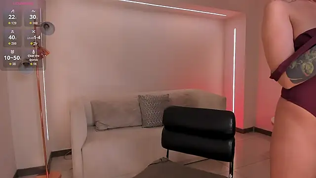 MaddisonCollins online show from October 27, 7:30 pm