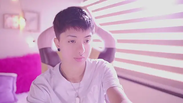 tommy blue online show from March 2, 12:45 pm