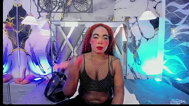 CandyMartinez  online show from July 10, 8:53 pm