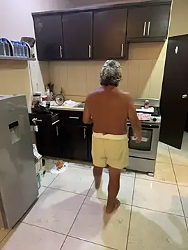 Sollhmaarh online show from March 29, 3:05 am