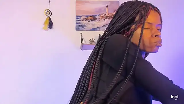 Snapshot of Aprillebony chatting on October 8, 7:51 pm Aprillebony online show from October 8, 7:51 pm