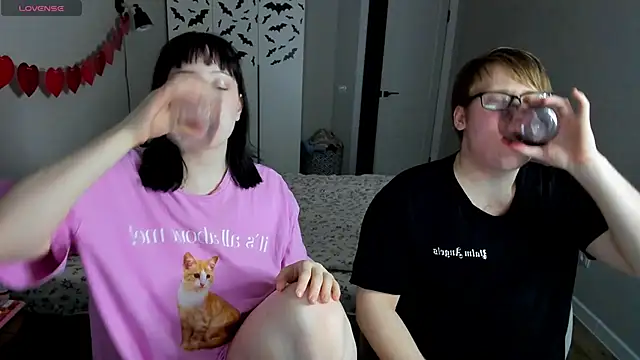 JayMollyy online show from February 8, 4:33 pm